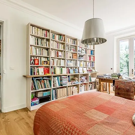 Spacious Wonderful House For 9 With Garden Didot パリ