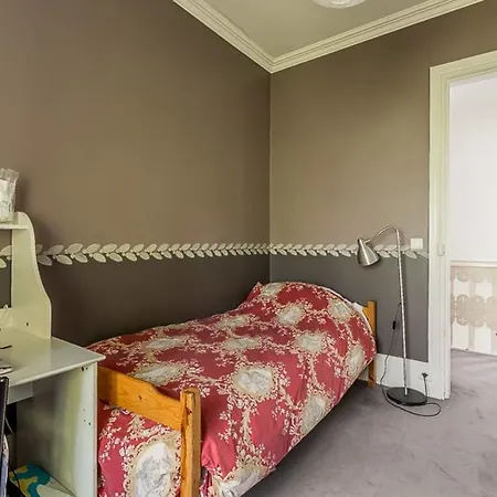 ゲストハウス Spacious Wonderful House For 9 With Garden Didot
